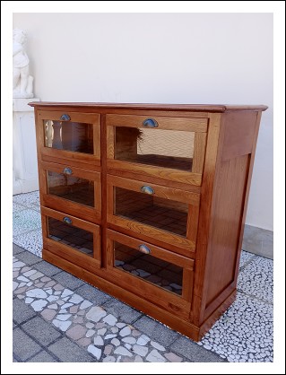 Pastaia, cassettiera, espositore. 120lx43px100