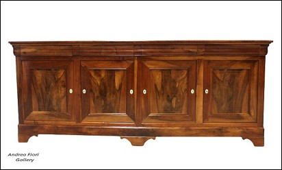 Antica Credenza cappuccina a 4 ante Carlo X in noce filettata (275 cm) XIX secolo