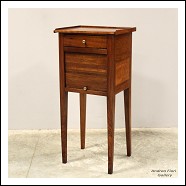 Antico comodino Direttorio in noce - Italia epoca 800