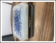 ANTICA SCATOLA PORTAGIOIE IN VETRO OPALINO