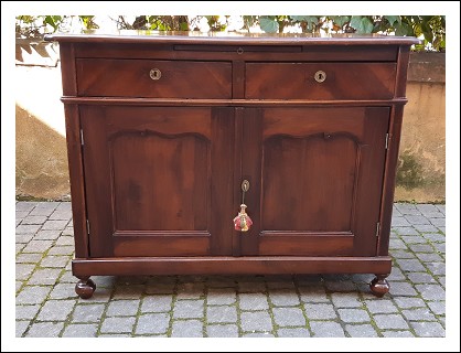 Credenza servante antica austriaca dell\’800 in noce e ciliegio