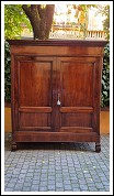 Armadio antico lombardo pannellato in noce dell&rsquo;800