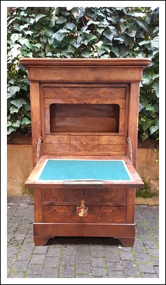Secretaire antico Luigi Filippo cappuccino in noce e radica